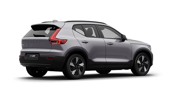 Volvo EX40 8 of 15