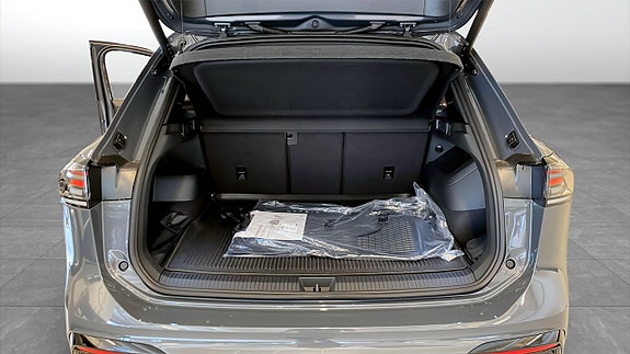 Volkswagen Tiguan 13 of 13