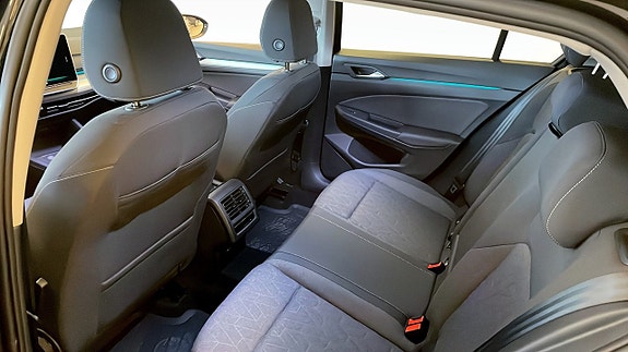Volkswagen Golf I 11 of 12