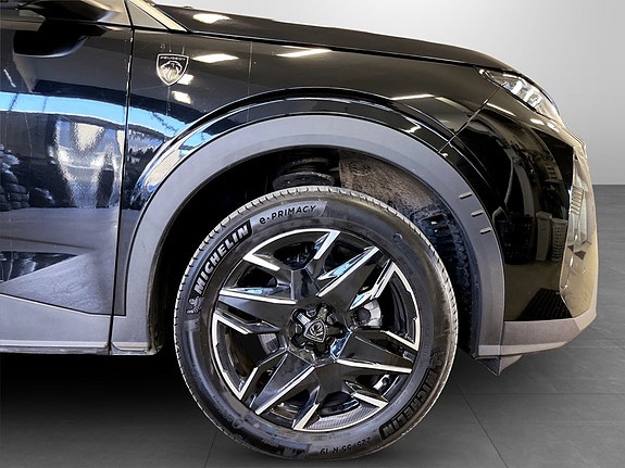 Peugeot 3008 15 of 17