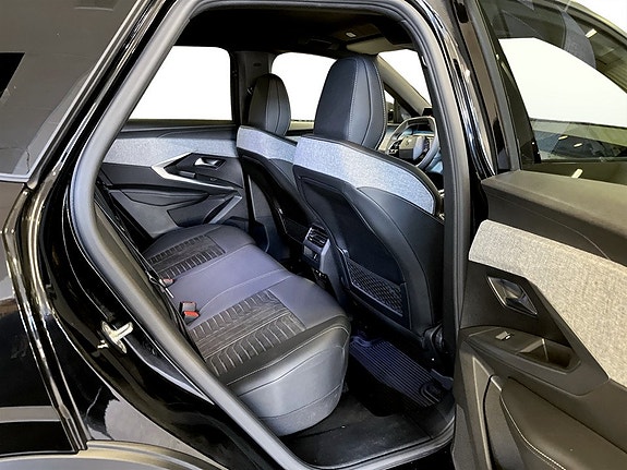 Peugeot 3008 13 of 17