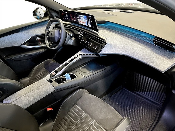 Peugeot 3008 12 of 17
