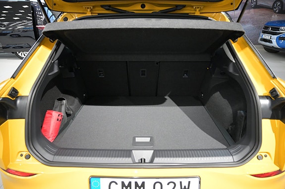 Volkswagen T-Roc 9 of 26