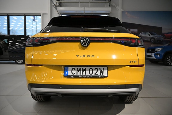 Volkswagen T-Roc 6 of 26