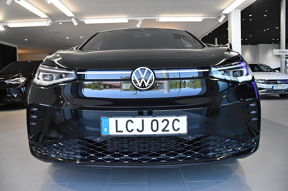 Volkswagen ID.5 GTX 2 of 5
