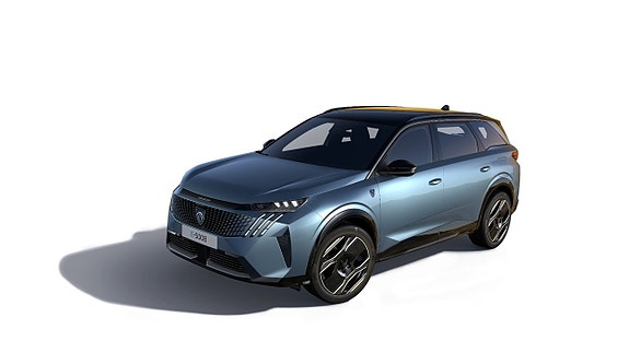 Peugeot e-5008 4 of 5