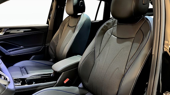Volkswagen Tiguan 8 of 13