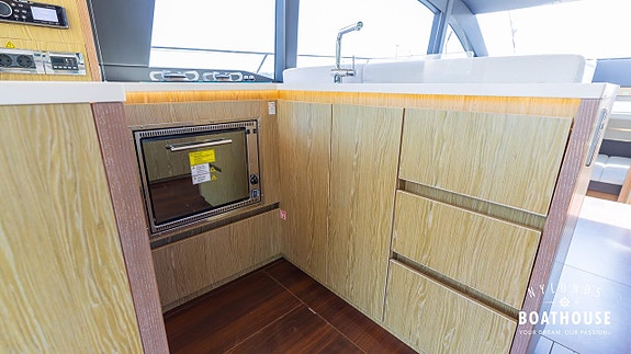 Sealine F430 | 2x Volvo Penta IPS 500 26 of 30