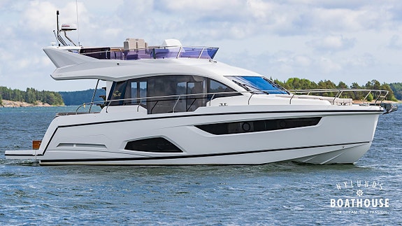 Sealine F430 | 2x Volvo Penta IPS 500 15 of 30
