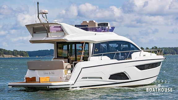 Sealine F430 | 2x Volvo Penta IPS 500 9 of 30