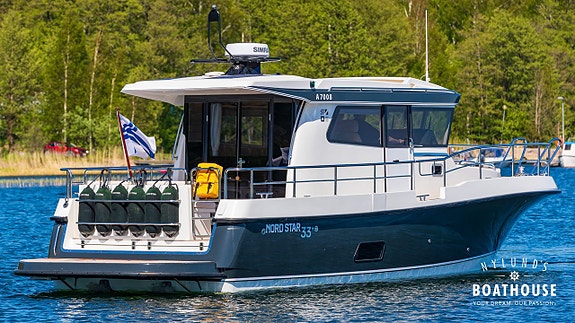 Nord Star 33+ | 2x Yanmar 8LV-370 (2x 370 hp, diesel) 6 of 30
