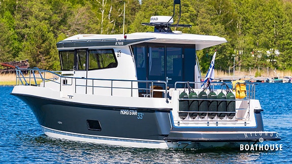 Nord Star 33+ | 2x Yanmar 8LV-370 (2x 370 hp, diesel) 8 of 30