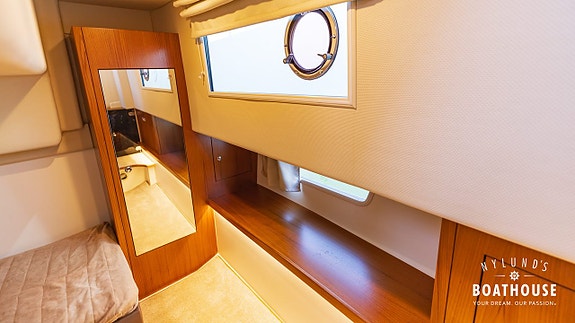 Nord Star 33+ | 2x Yanmar 8LV-370 (2x 370 hp, diesel) 25 of 30