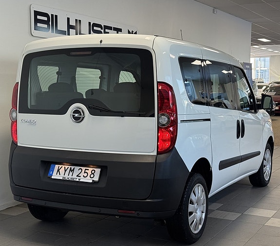 Opel Combo 3 of 5