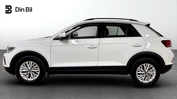 Volkswagen T-Roc 2 of 5
