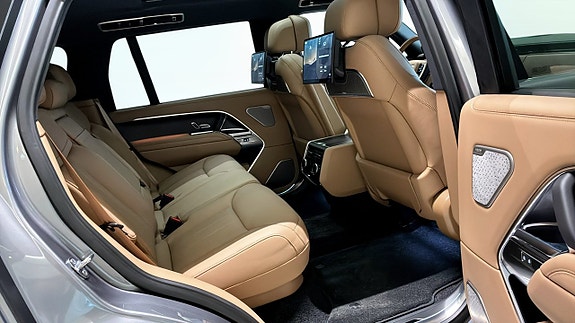Land Rover Range Rover 5 of 5