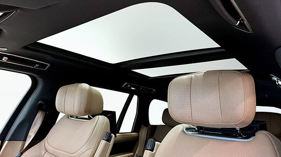 Land Rover Range Rover 13 of 13