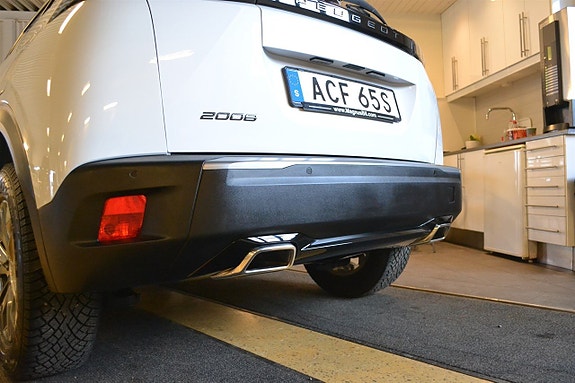 Peugeot 2008 9 of 15