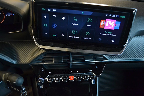 Peugeot 2008 12 of 15