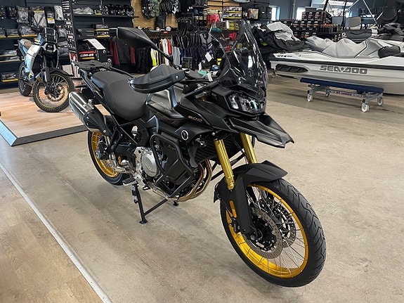 Voge DS900X 3 of 9