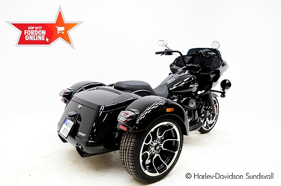 Harley-Davidson Roadglide 3 3 of 4