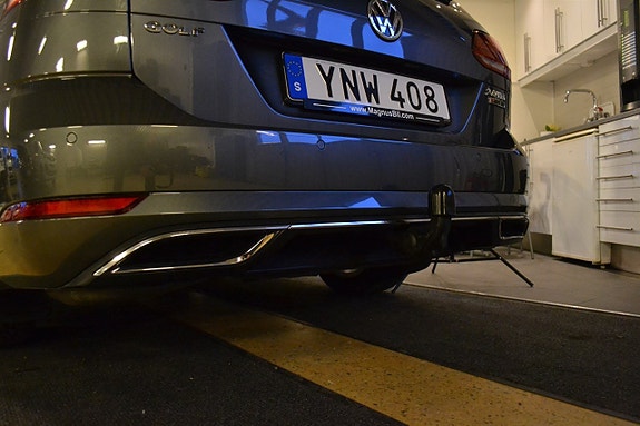Volkswagen Golf VII 9 of 16