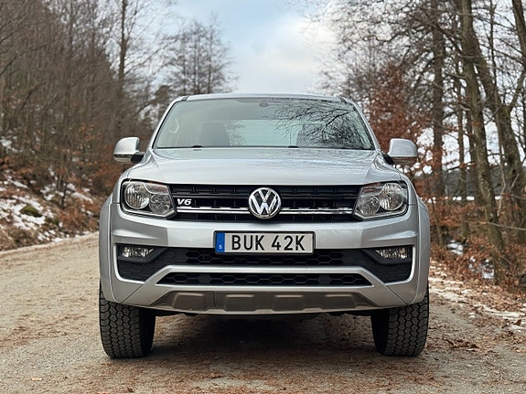 Volkswagen Amarok 2 of 5