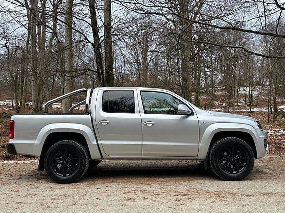 Volkswagen Amarok 3 of 5
