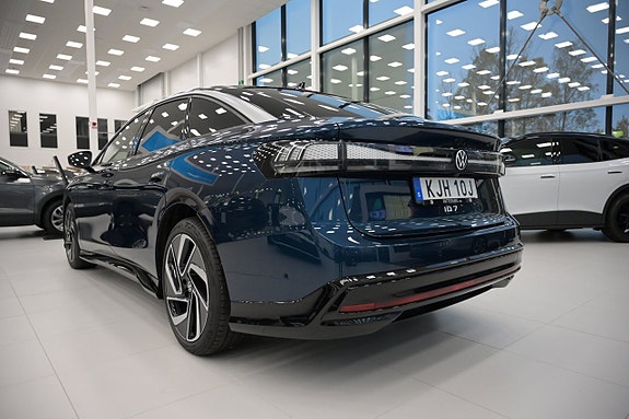 Volkswagen ID.7 6 of 27