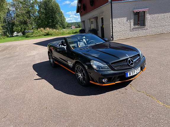 Mercedes-Benz SL63 5 of 5