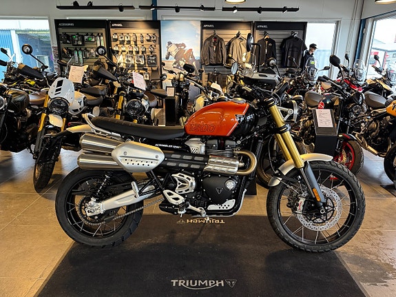 Triumph Scrambler 1200 XE Superkampanj!  Sänkt 14.000:- + att du får välja tillbehör för 5000:-