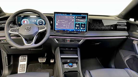 Volkswagen Tiguan 10 of 16