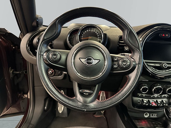 MINI Clubman Cooper D 11 of 20