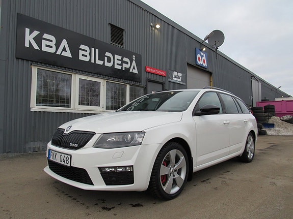 Skoda Octavia RS 2 of 5