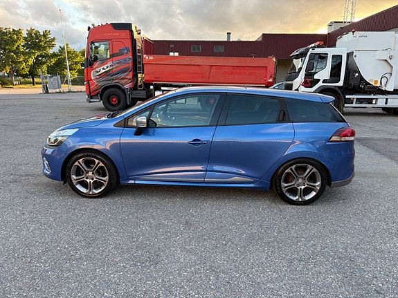 Renault Clio 2 of 14