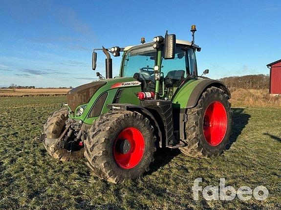 Fendt 724 Profi Plus Vario Traktor (118840)