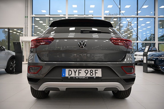 Volkswagen T-Roc 5 of 22