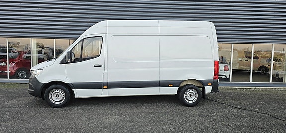 Mercedes-Benz Sprinter 314 2 of 5