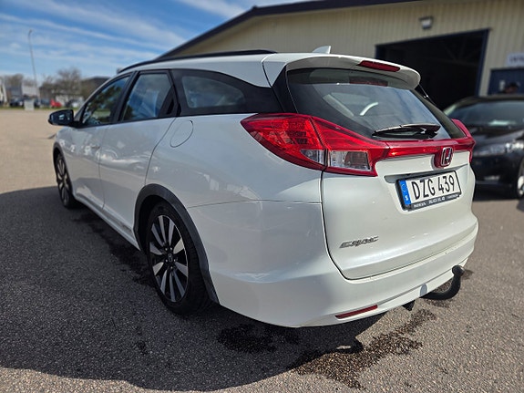 Honda Civic 4 of 7