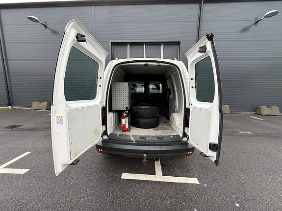 Volkswagen Caddy 9 of 15