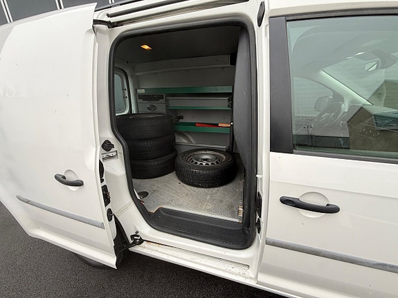 Volkswagen Caddy 8 of 15