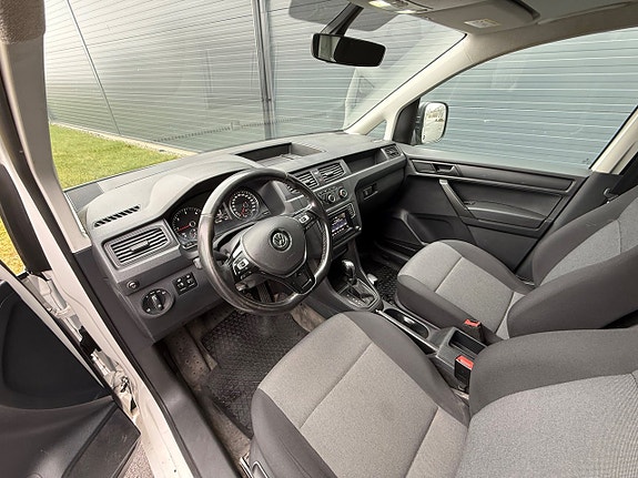 Volkswagen Caddy 11 of 15