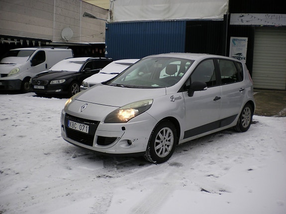 Renault Scenic III 2 of 5