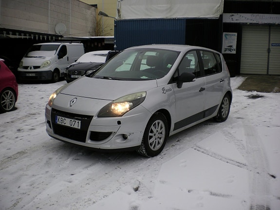 Renault Scenic III 10 of 10