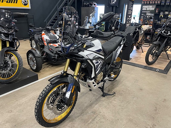 Voge DS800 RALLY 2 of 7
