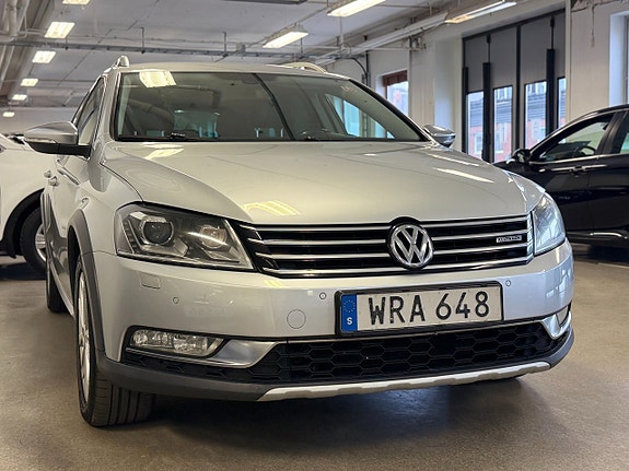 Volkswagen Passat Alltrack 4 of 5