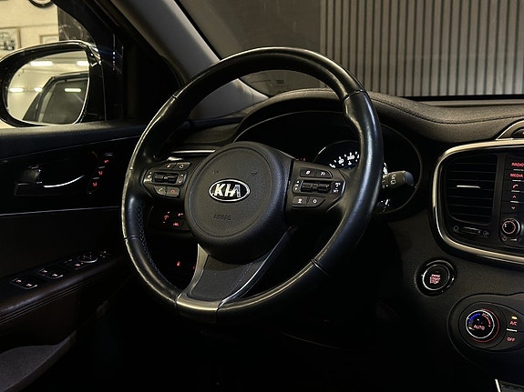 Kia Sorento 21 of 27