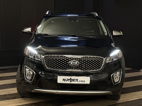 Kia Sorento 3 of 27