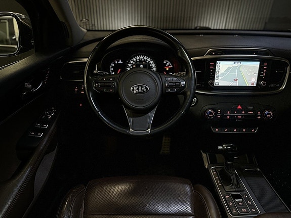 Kia Sorento 19 of 27