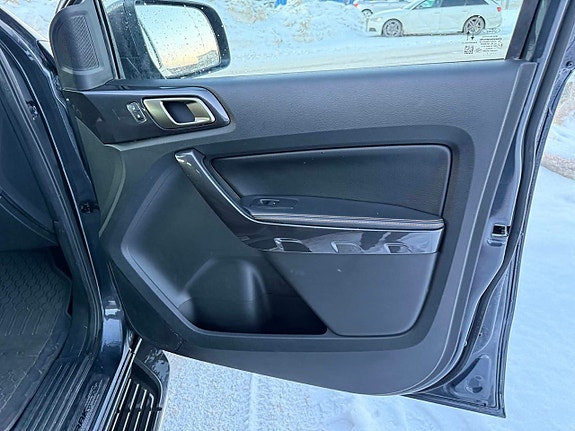 Ford Ranger 16 of 27